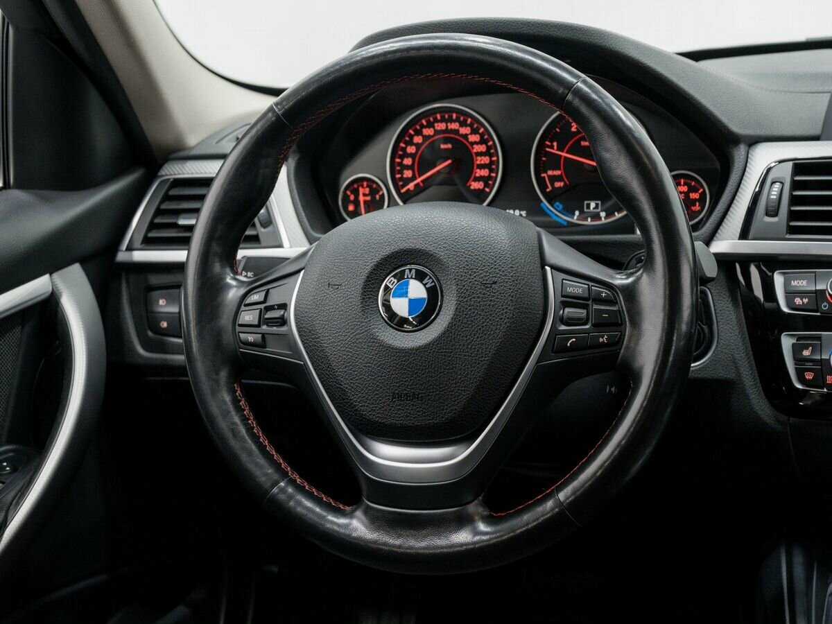 BMW 3 серии 320d xDrive, 2017 Фото №11