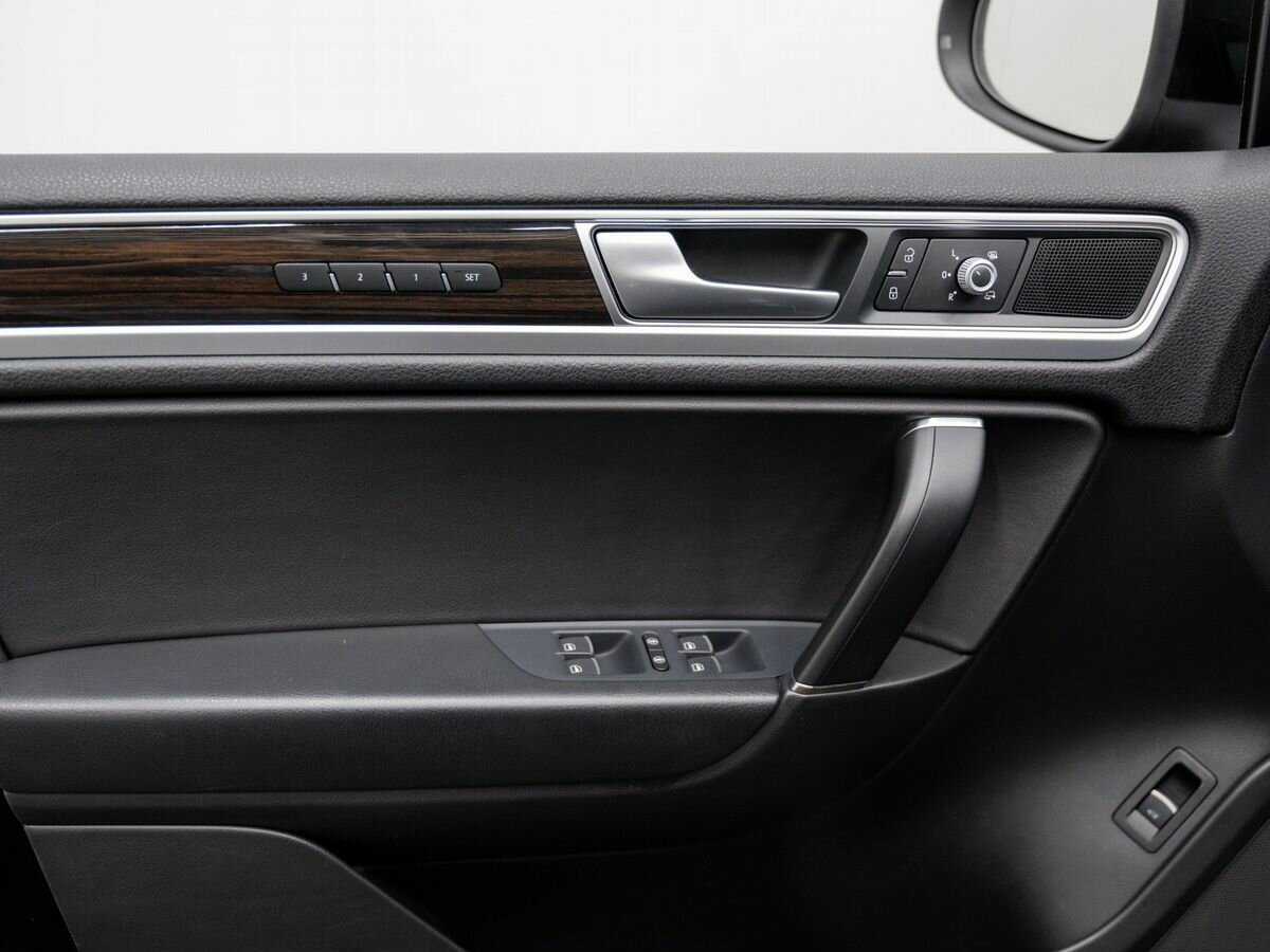 Volkswagen Touareg, 2016 Фото №15