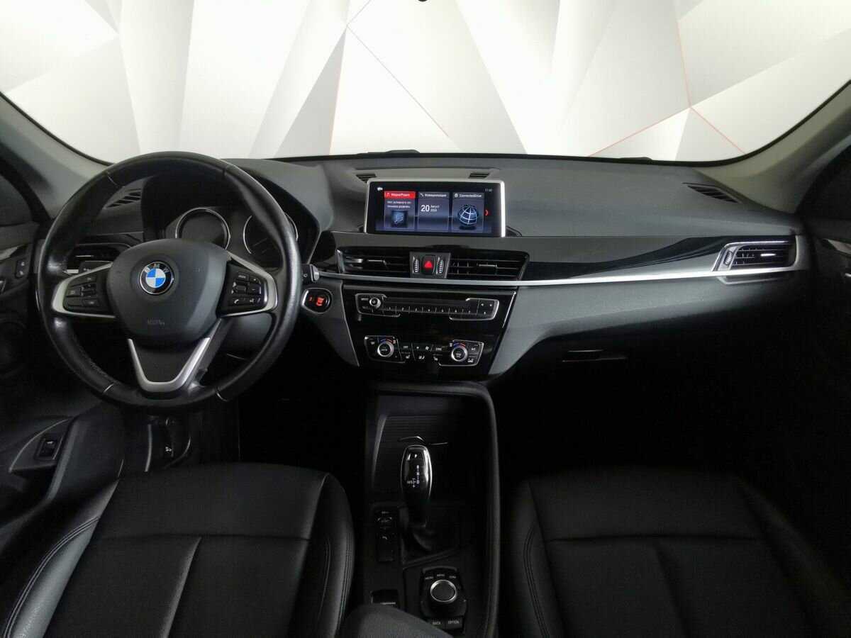 BMW X1 18i sDrive, 2020 Фото №10