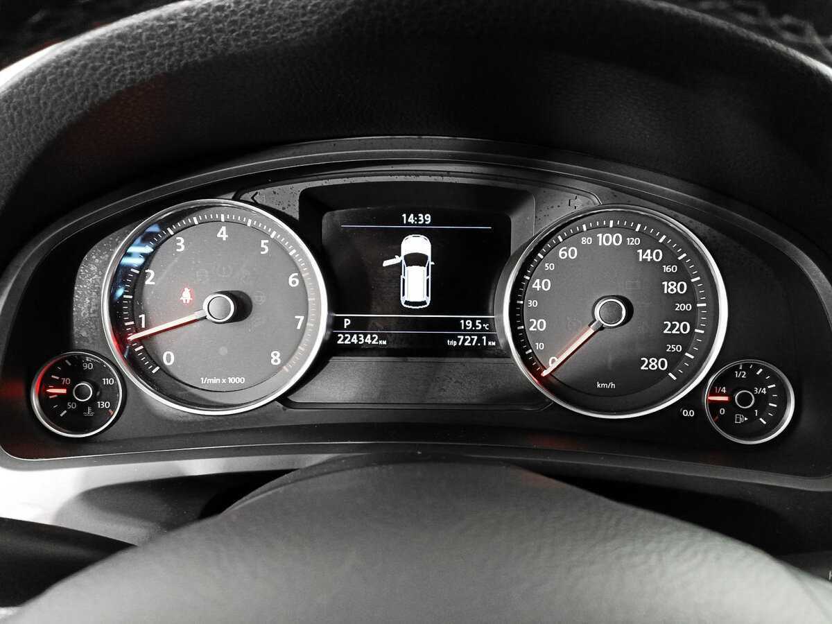 Volkswagen Touareg, 2013 Фото №8