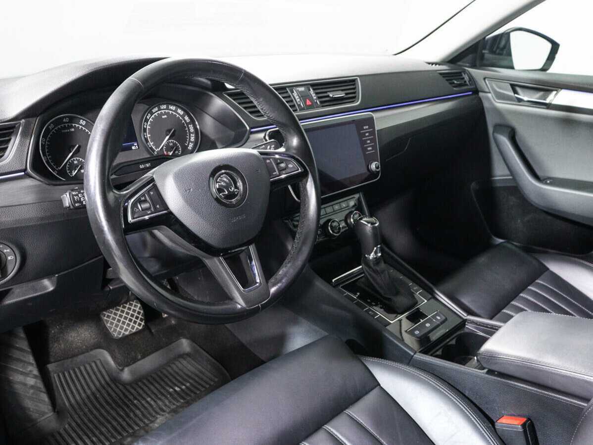 Skoda Superb, 2019 Фото №14