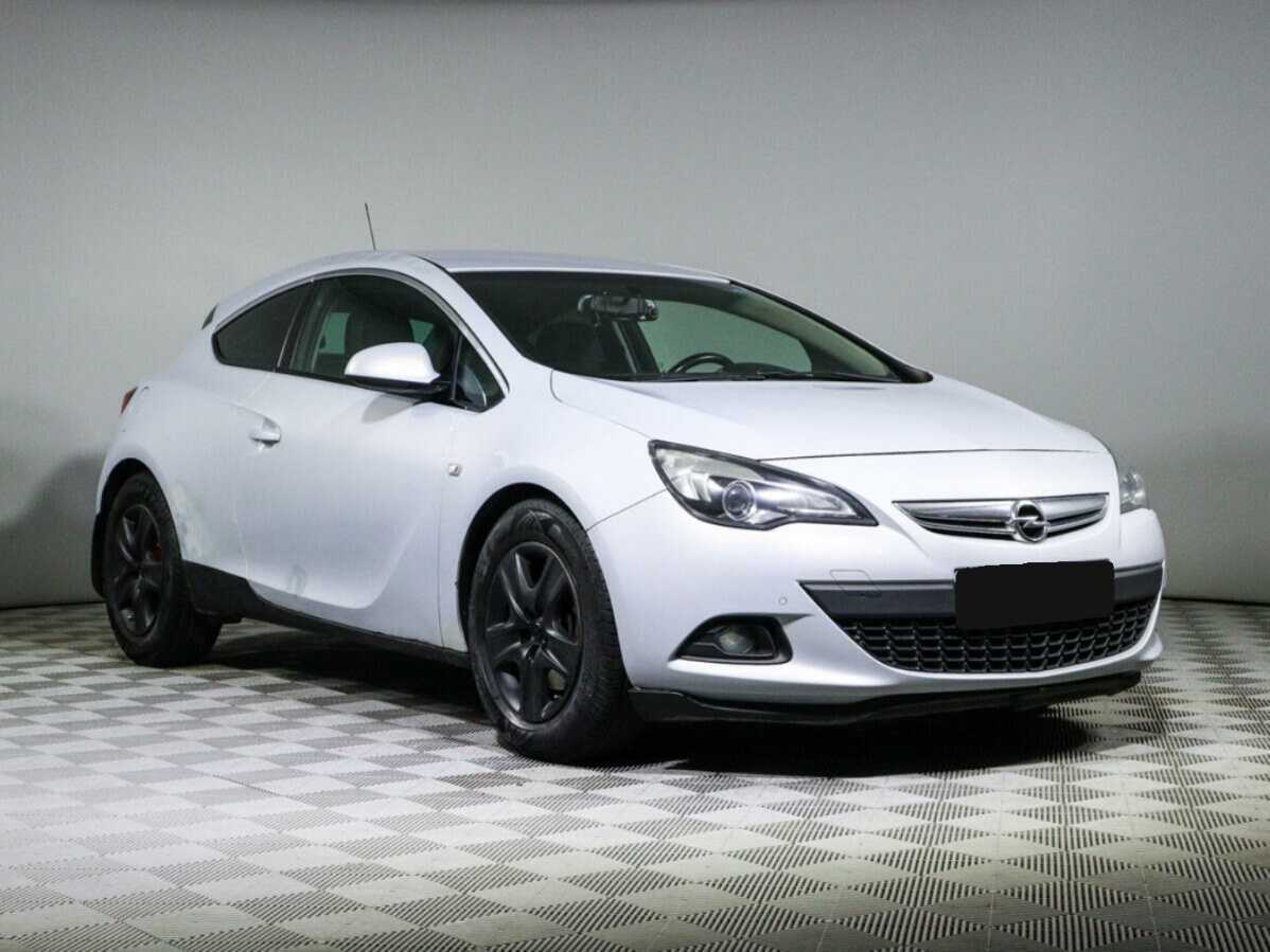 Opel Astra GTC, 2013 - 215 000 км. | Фото №3