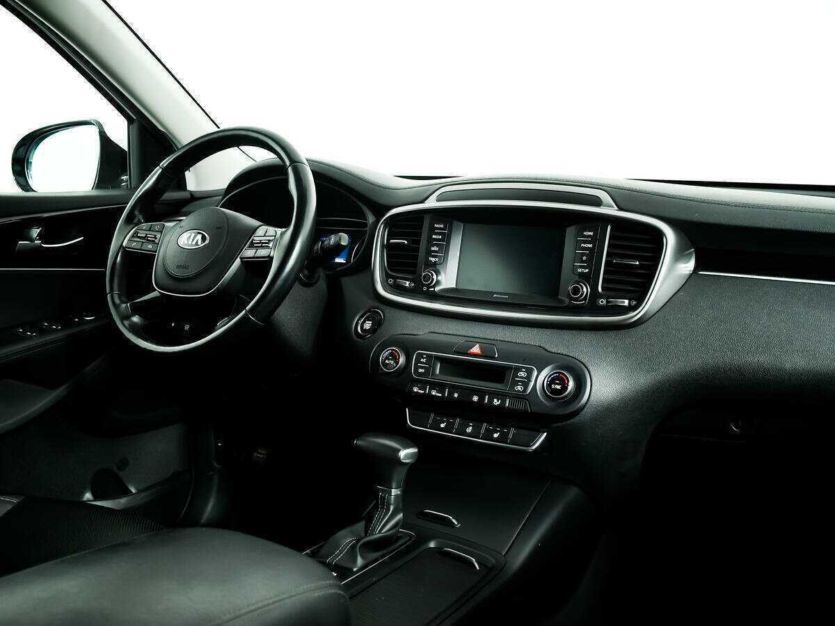 Kia Sorento, 2019 Фото №9