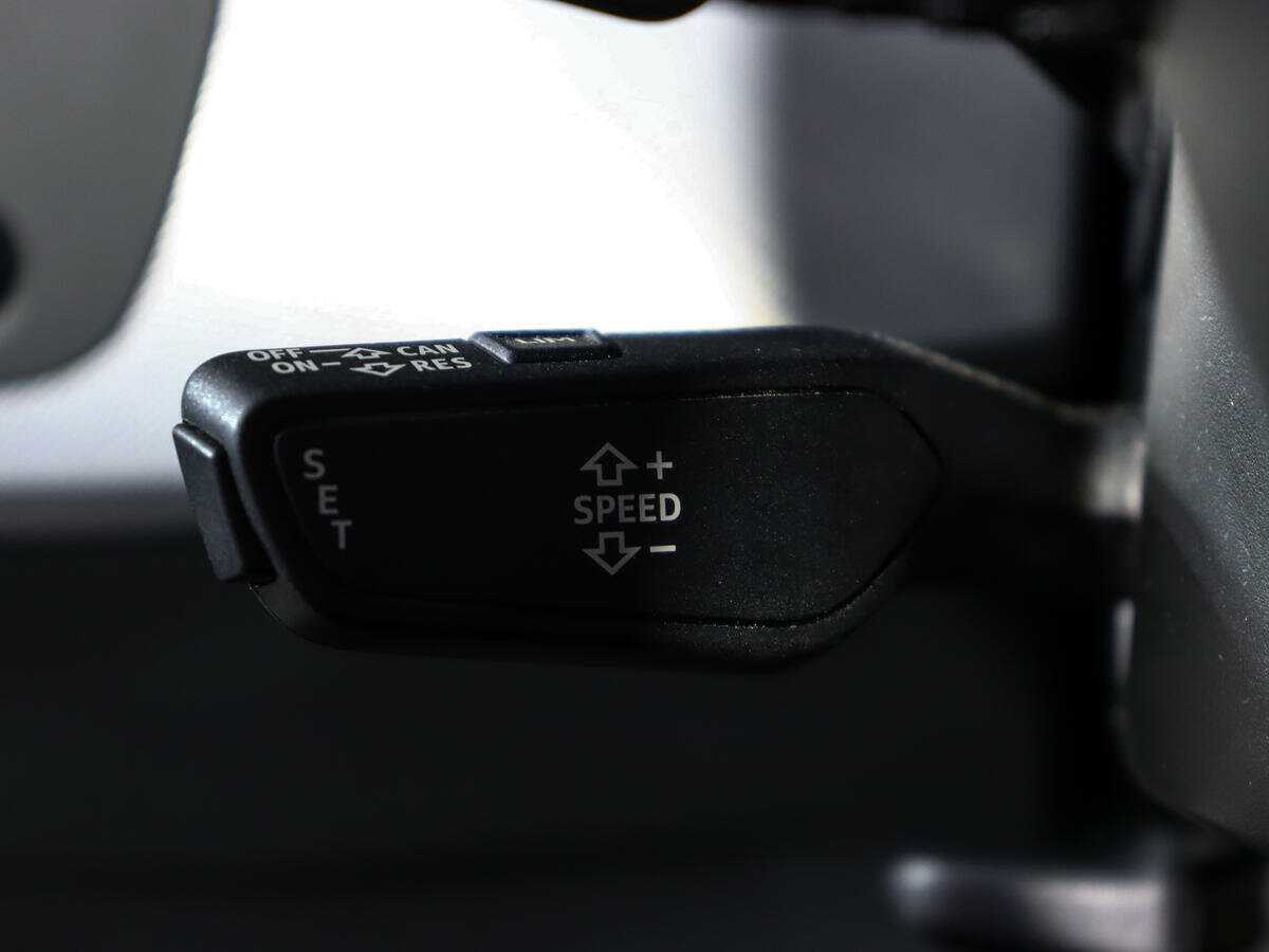 Audi A4, 2018 Фото №18