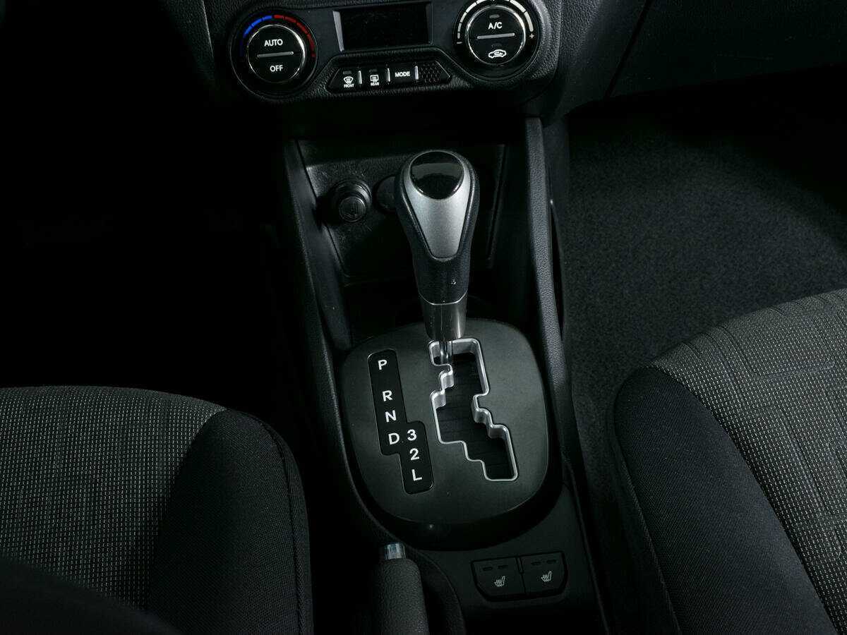Kia Rio 4-speed, 2013 Фото №14