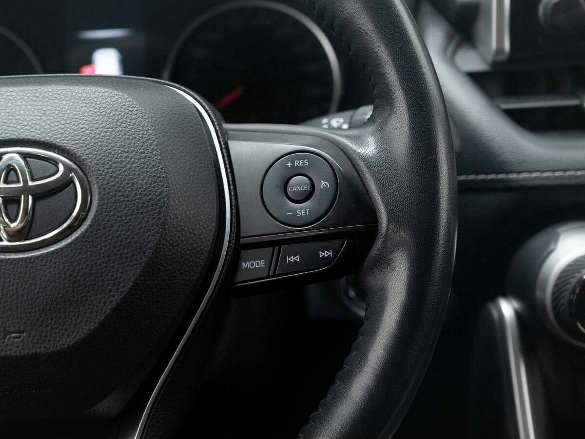 Toyota RAV4, 2021 Фото №17