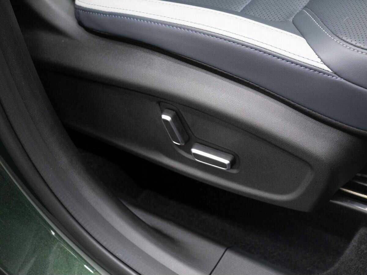 Geely Atlas, 2023 Фото №15