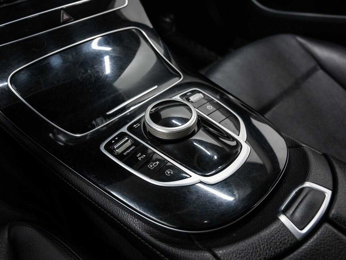Mercedes-Benz E-Класс 200 d, 2019 Фото №16