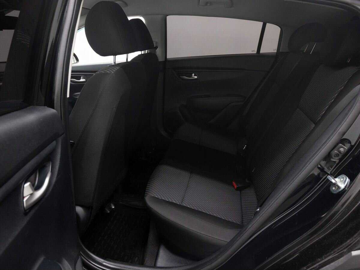 Kia Rio X-Line, 2017 Фото №10