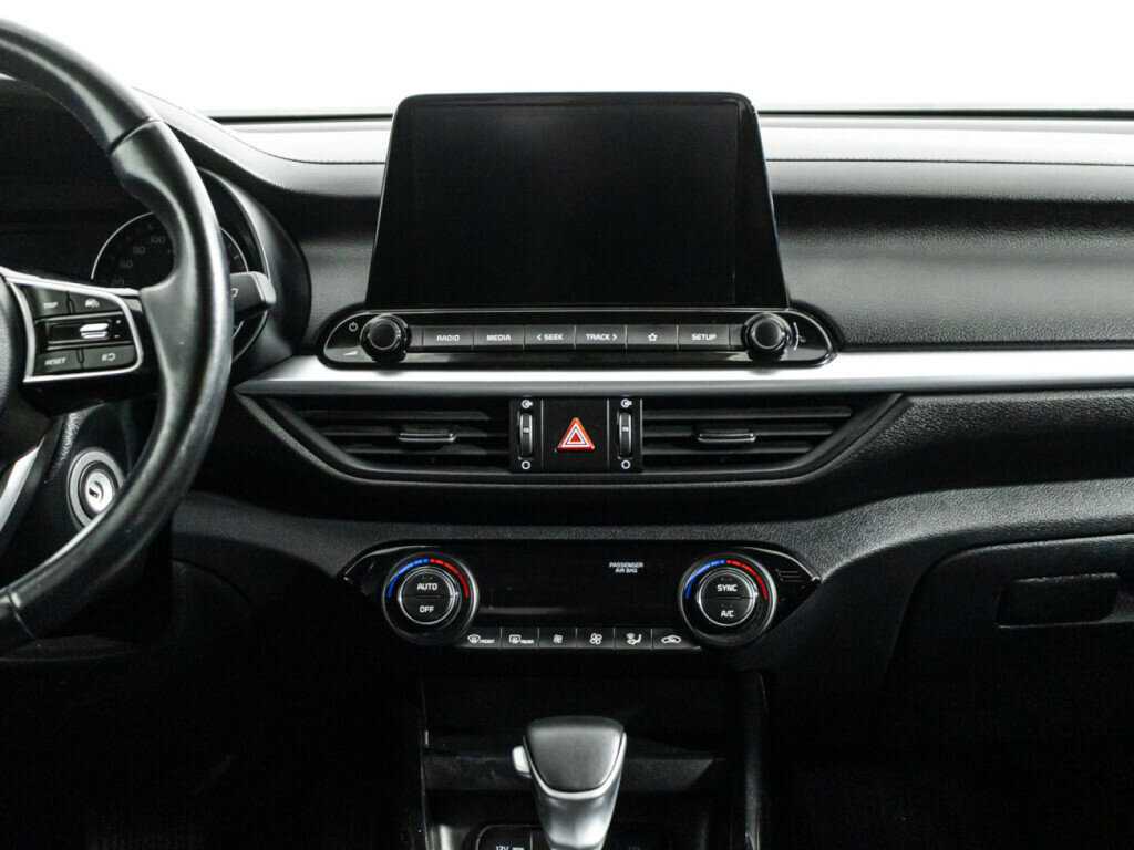 Kia Cerato, 2022 Фото №14