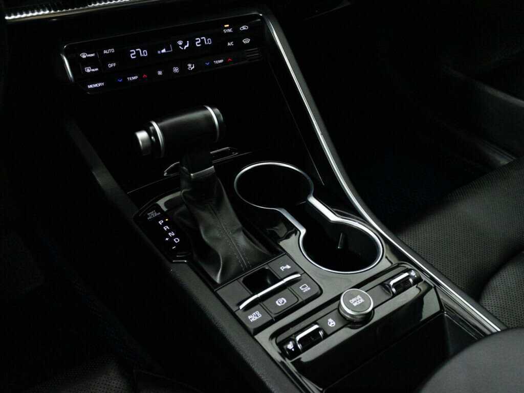 Kia K5, 2020 Фото №18