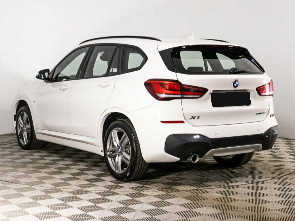 BMW X1 18d xDrive, 2021 Фото №7