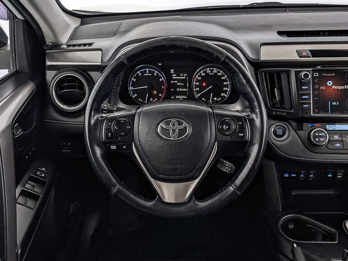 Toyota RAV4, 2018 Фото №20