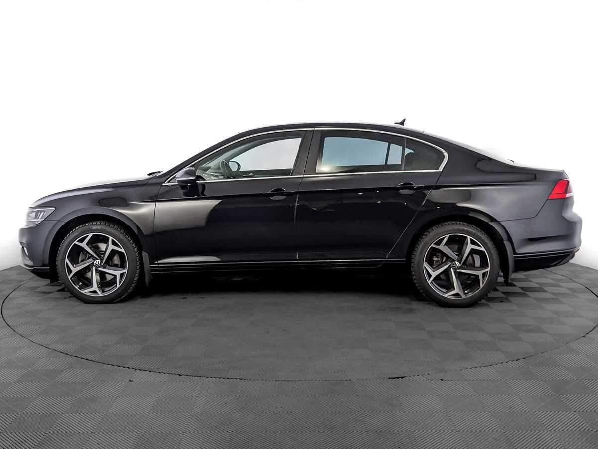 Volkswagen Passat, 2021 - 36 984 км. | Фото №8