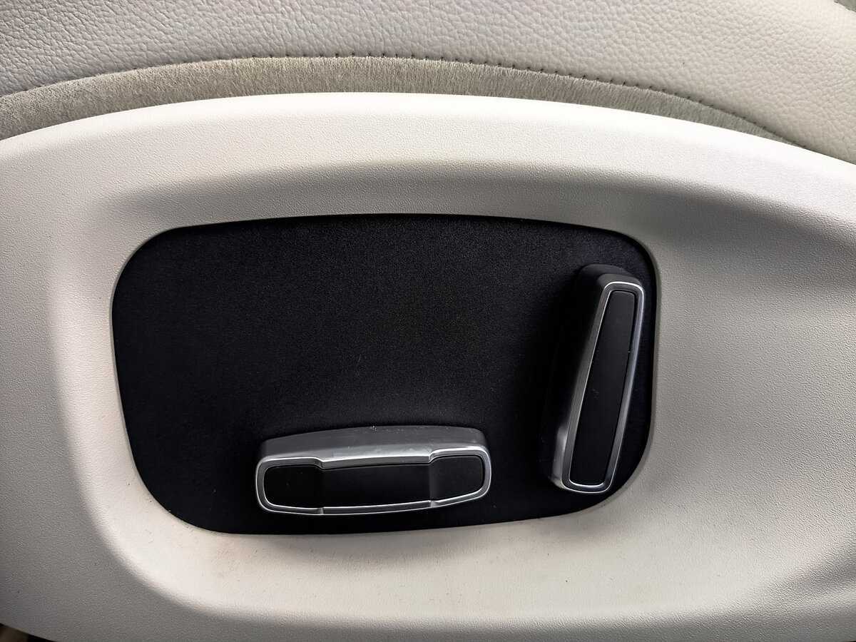 Jaguar XF, 2018 Фото №21