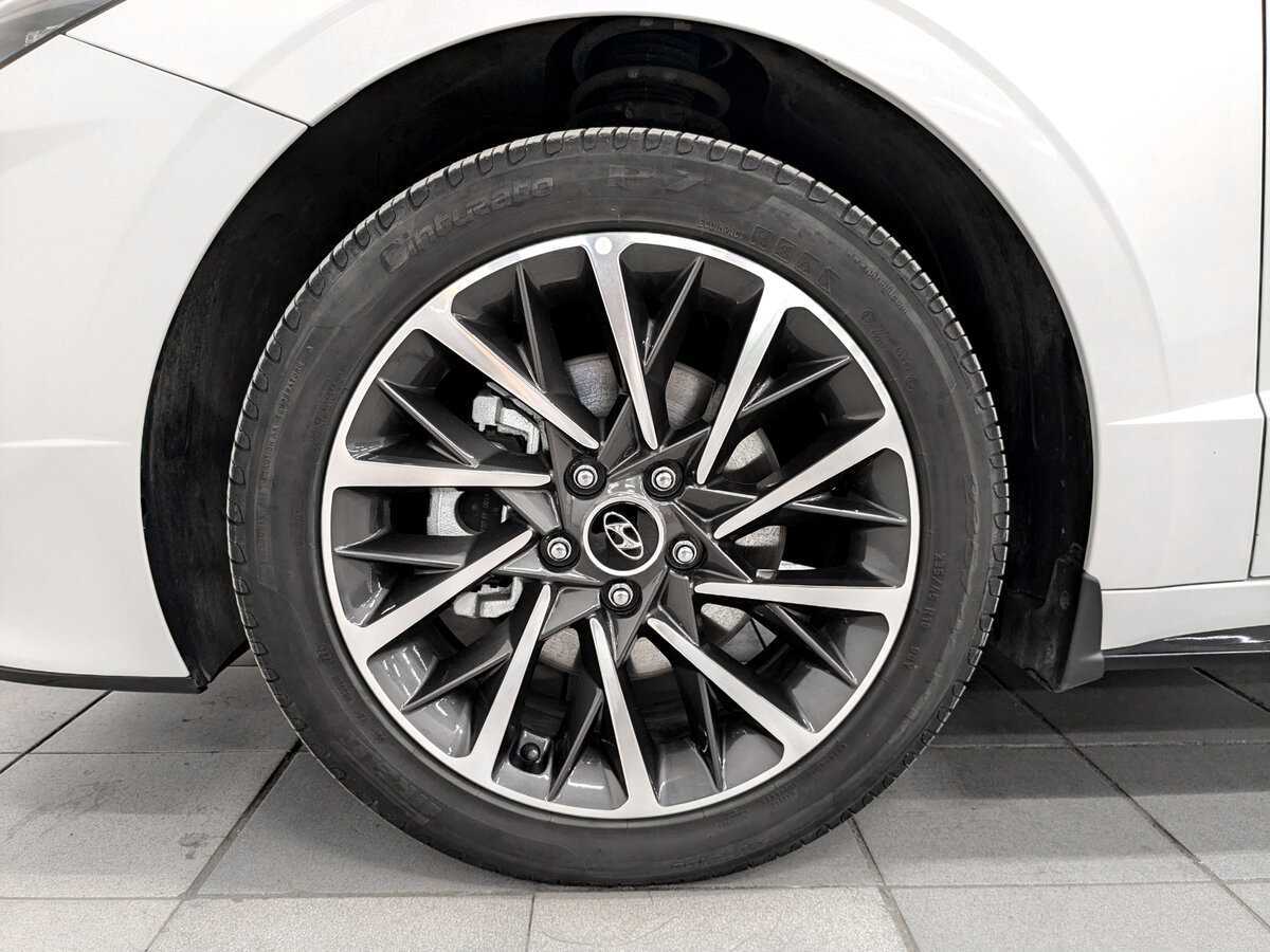 Hyundai Sonata, 2022 Фото №18