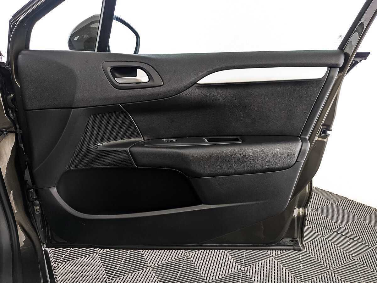 Citroen C4, 2018 Фото №23