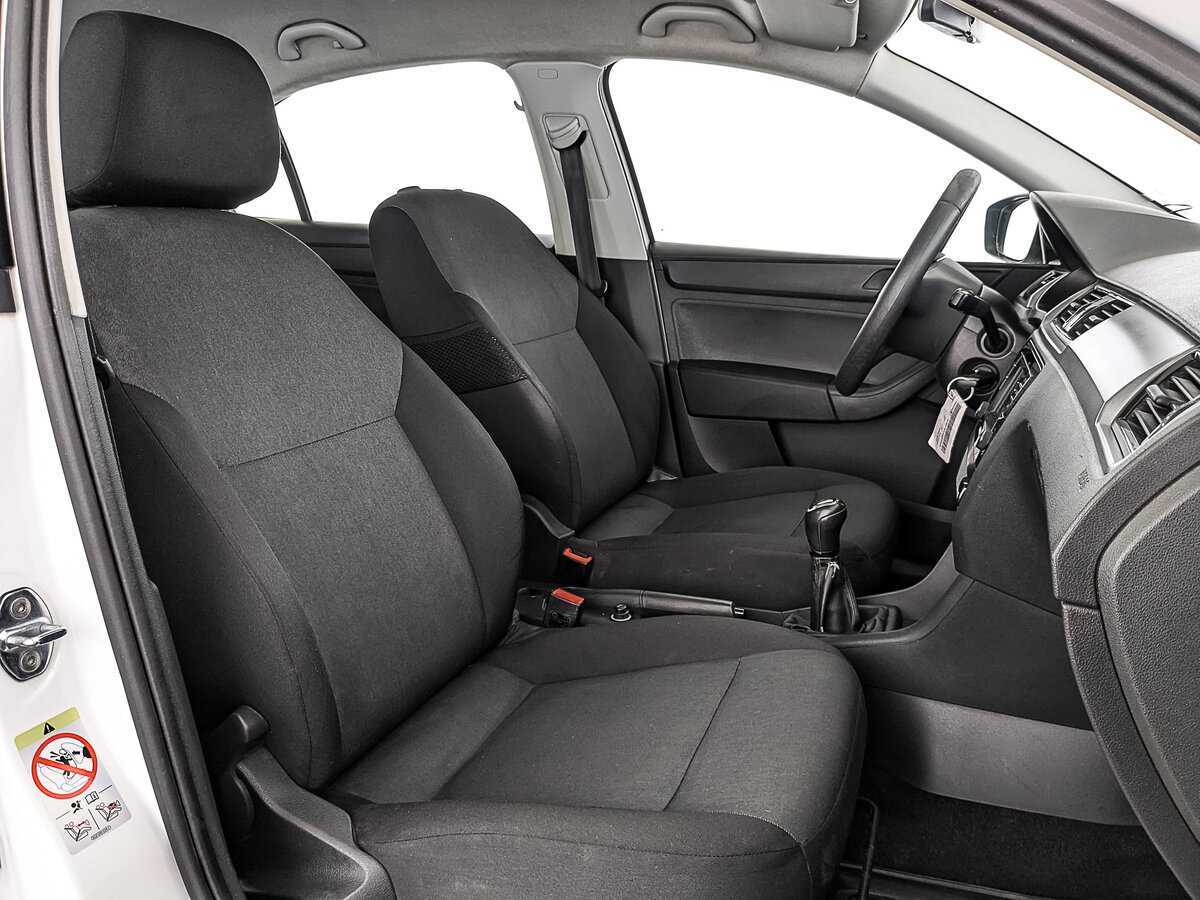 Skoda Rapid, 2017 Фото №24