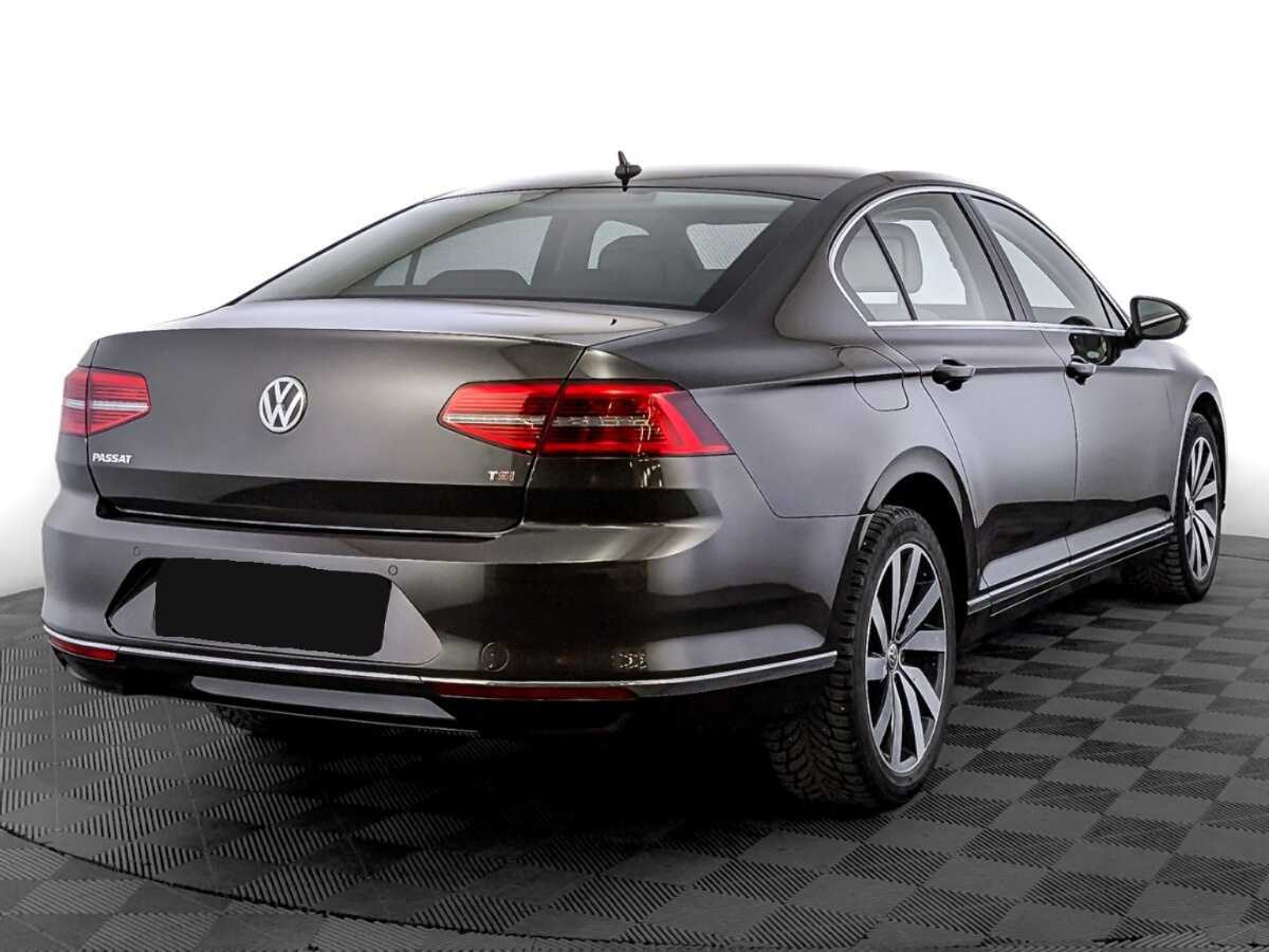 Volkswagen Passat, 2017 - 75 878 км. | Фото №5