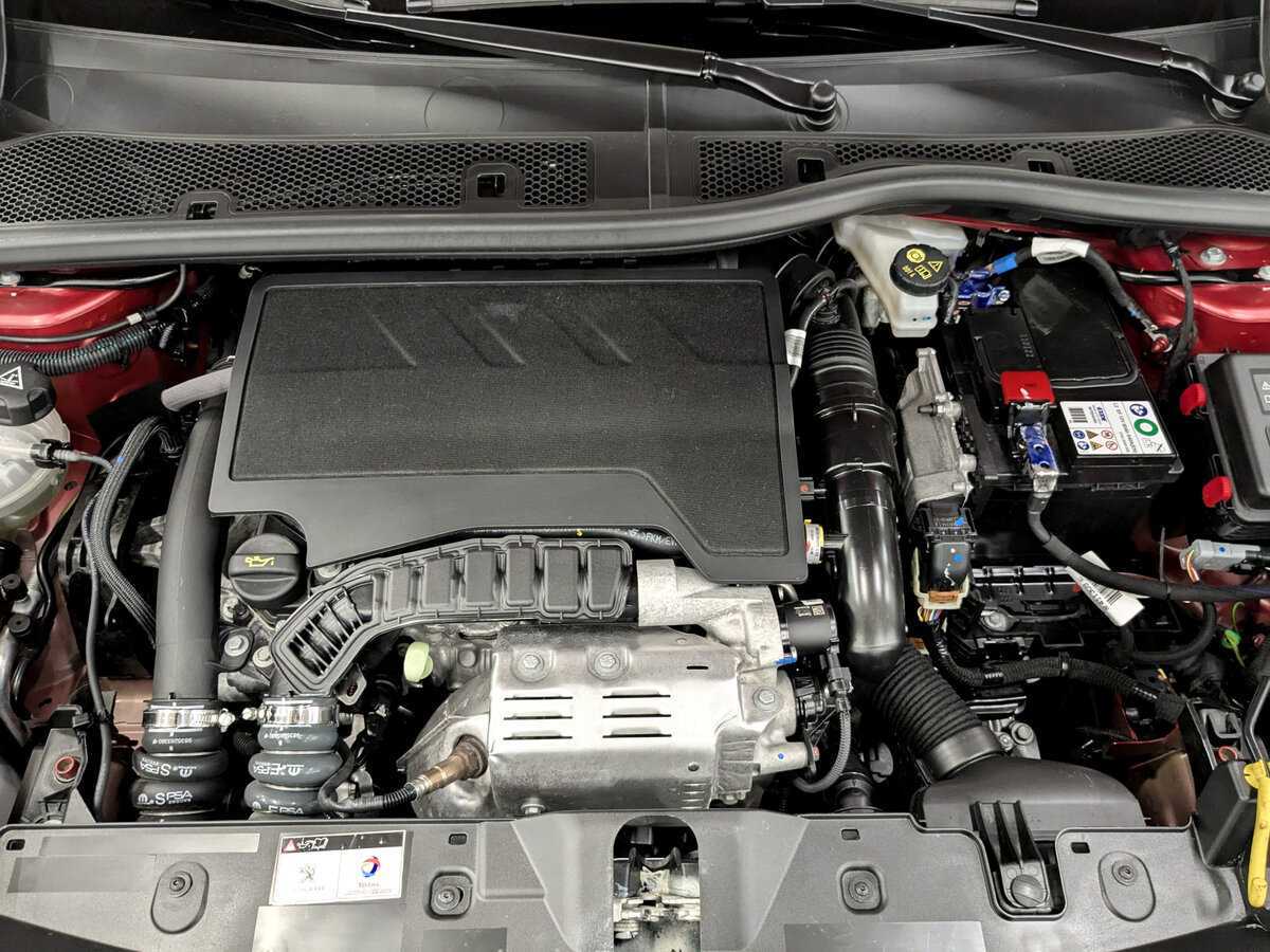 Peugeot 2008 6AT, 2022 Фото №9