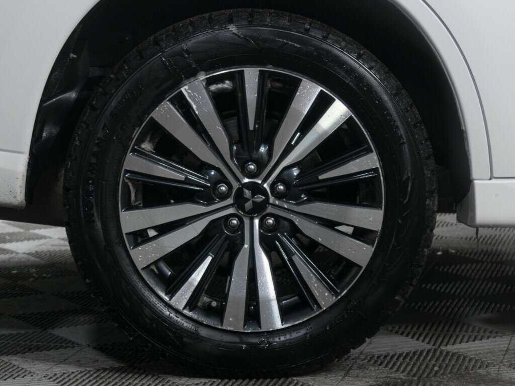 Mitsubishi Outlander, 2022 Фото №18