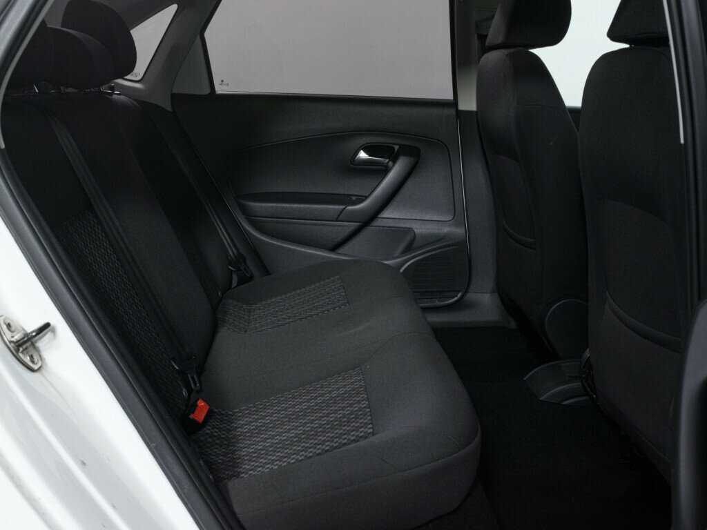 Volkswagen Polo, 2019 Фото №10