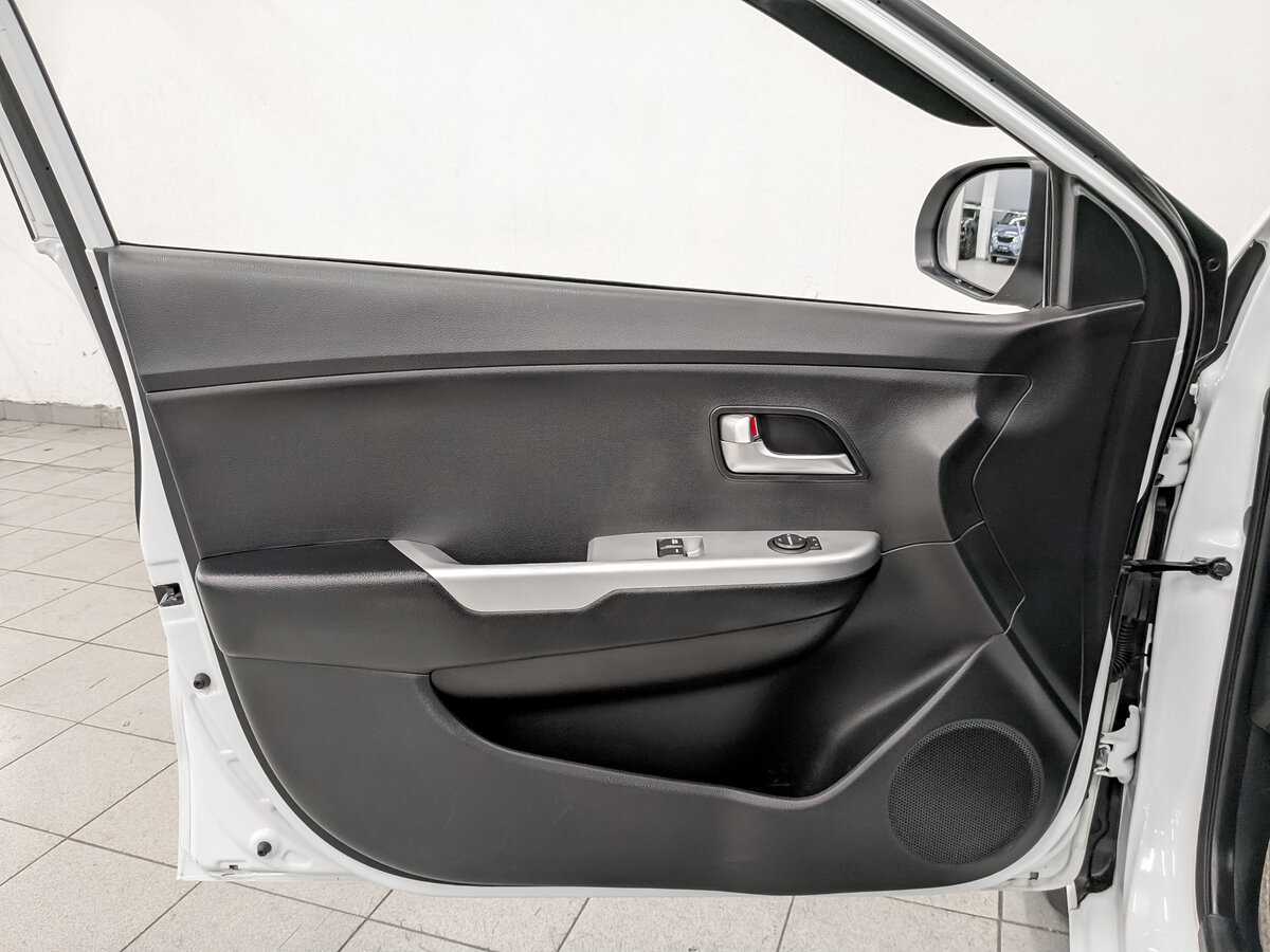 Kia Rio, 2015 Фото №17