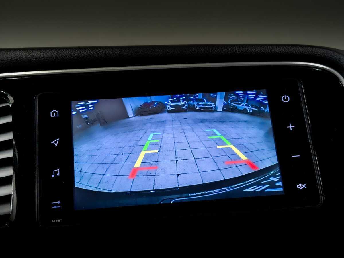 Mitsubishi Outlander, 2021 Фото №25