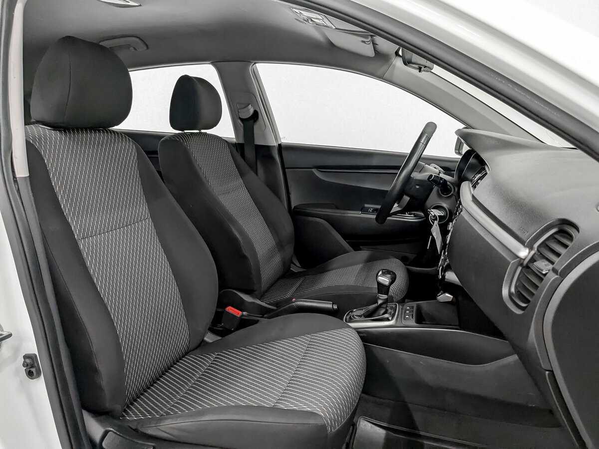 Kia Rio X-Line, 2020 Фото №23