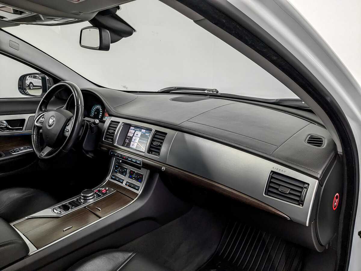 Jaguar XF, 2014 Фото №11