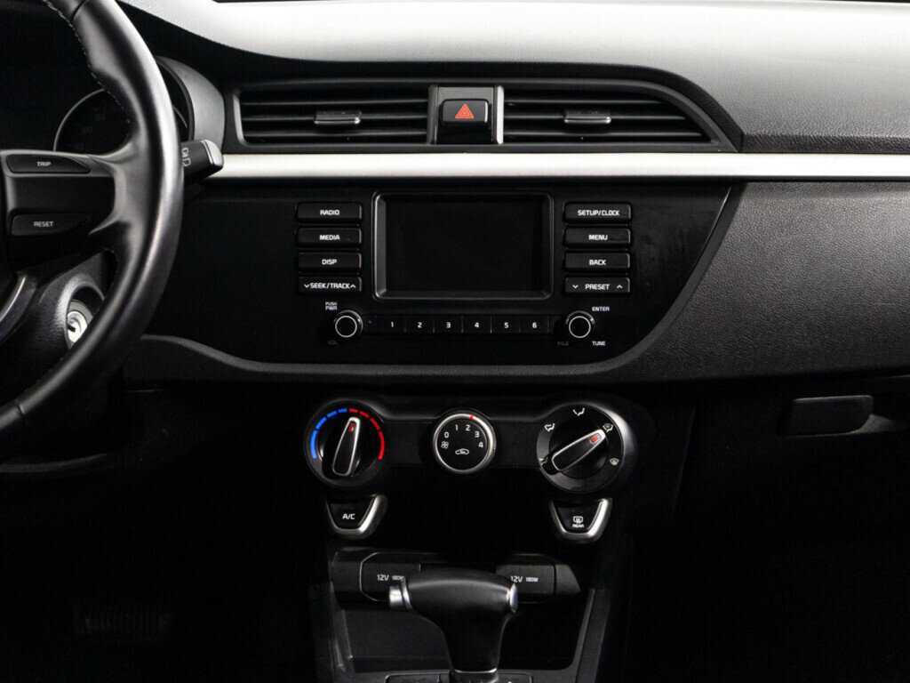 Kia Rio X-Line, 2020 Фото №14