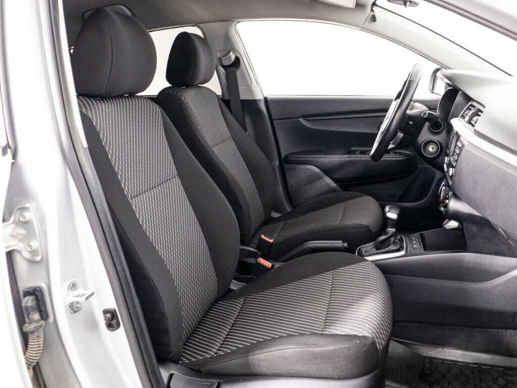 Kia Rio X-Line, 2020 Фото №15