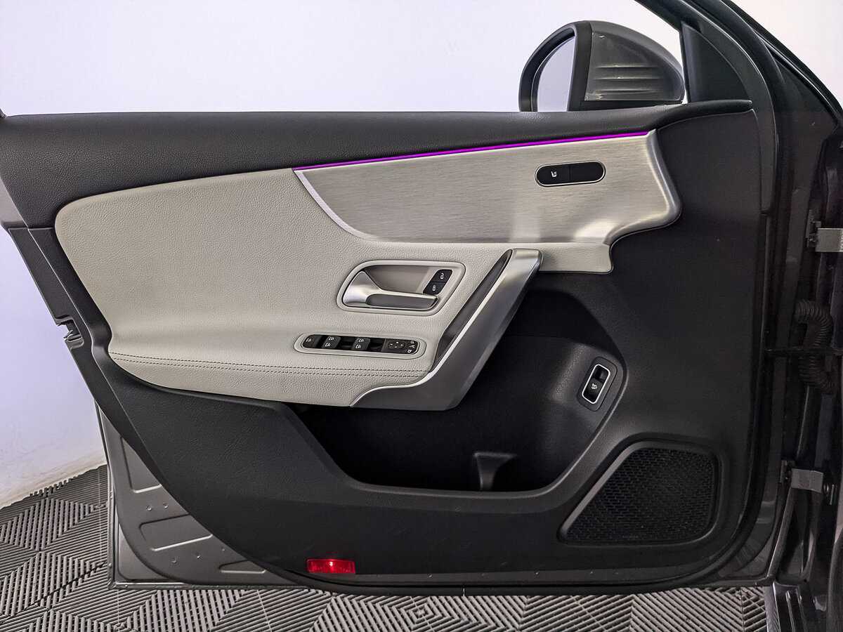 Mercedes-Benz A-Класс 200, 2019 Фото №19