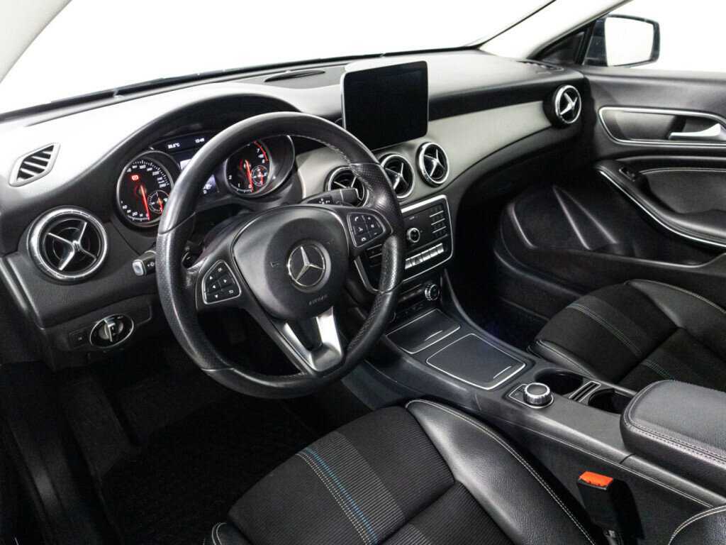Mercedes-Benz CLA 200, 2017 Фото №11