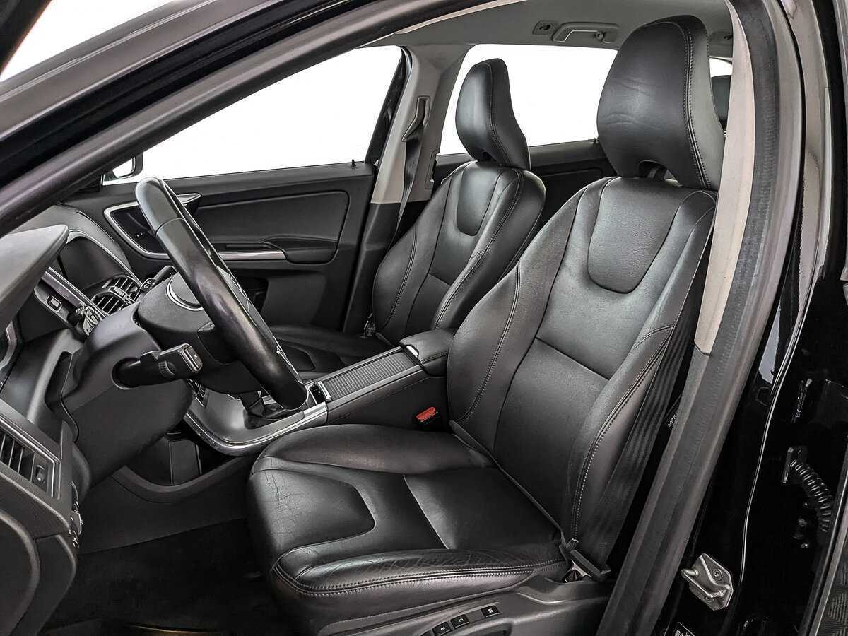 Volvo XC60, 2017 Фото №20