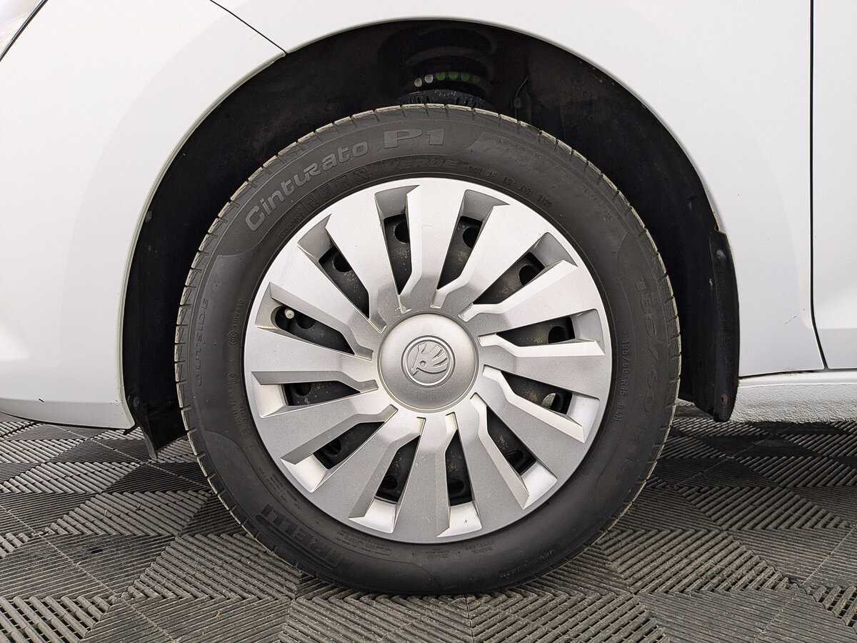 Skoda Rapid, 2020 Фото №11