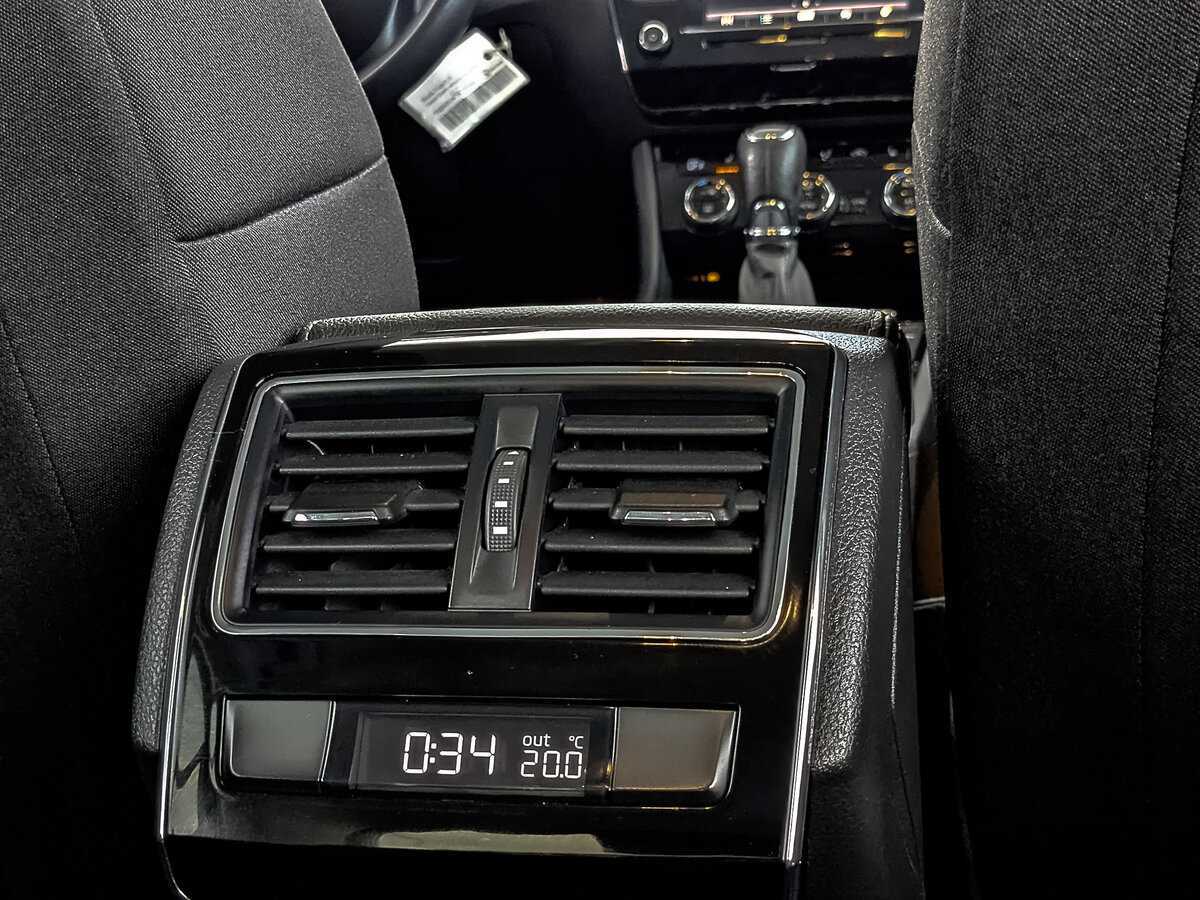 Skoda Superb, 2019 Фото №24