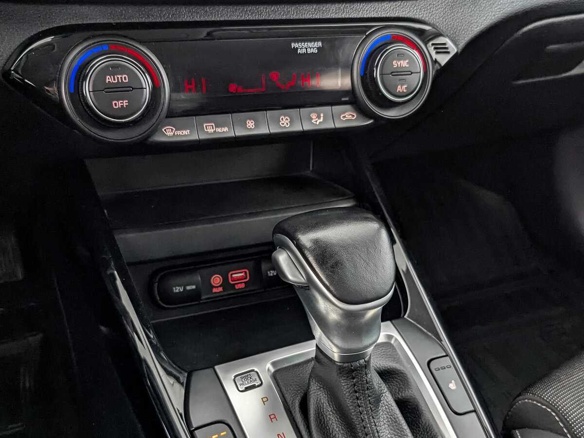 Kia Cerato, 2020 Фото №21