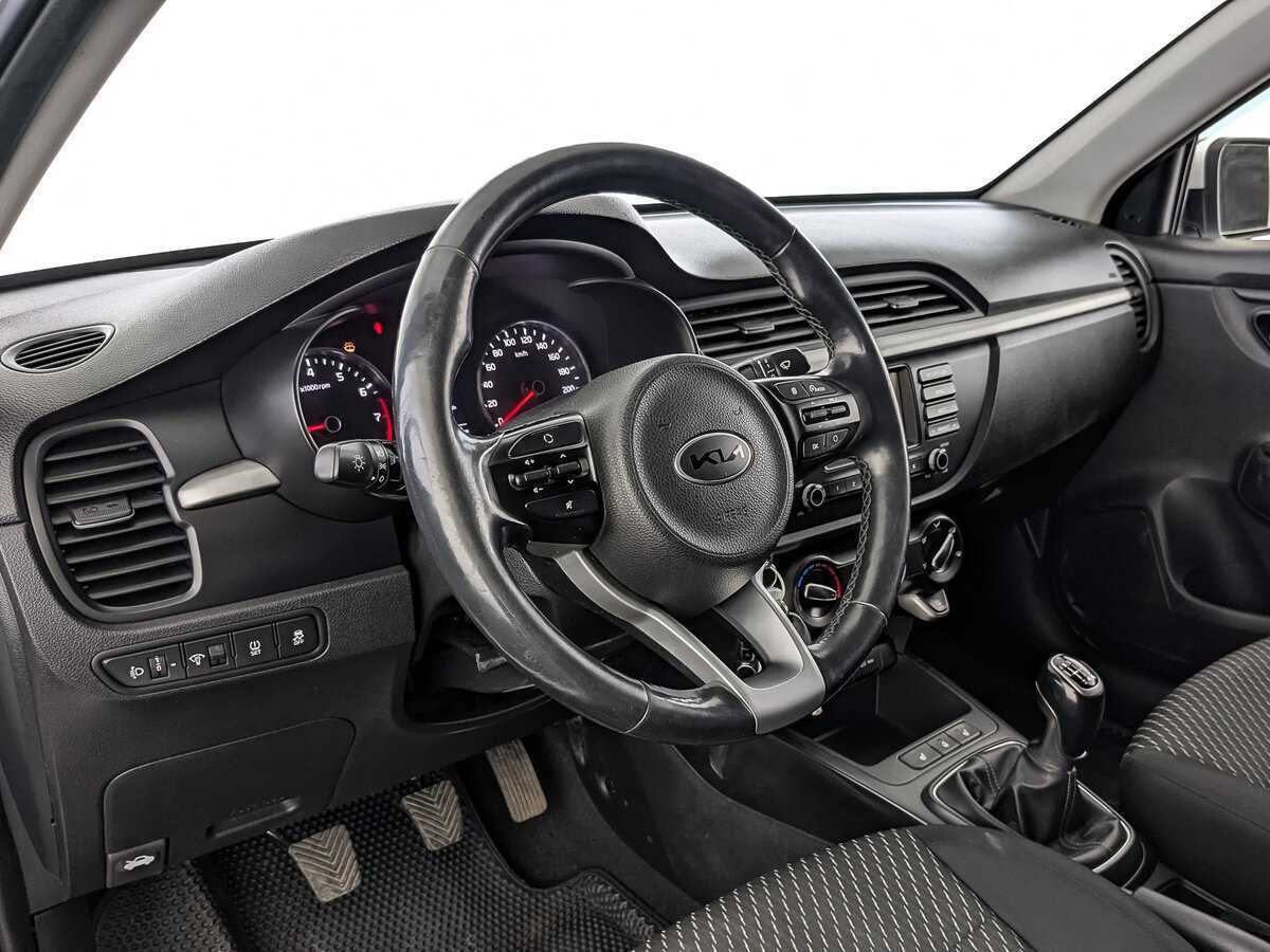 Kia Rio, 2018 Фото №15