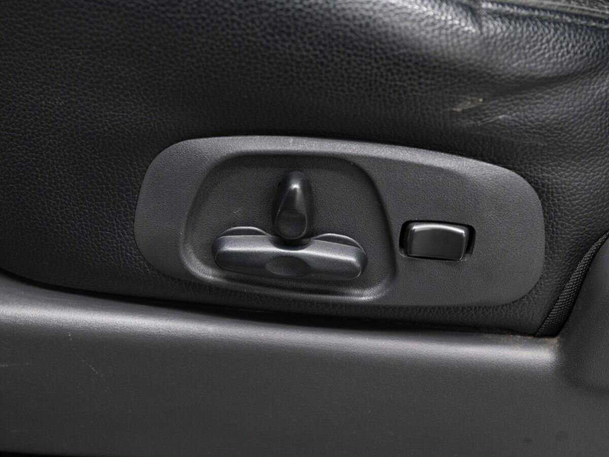 Mitsubishi Pajero, 2013 Фото №20