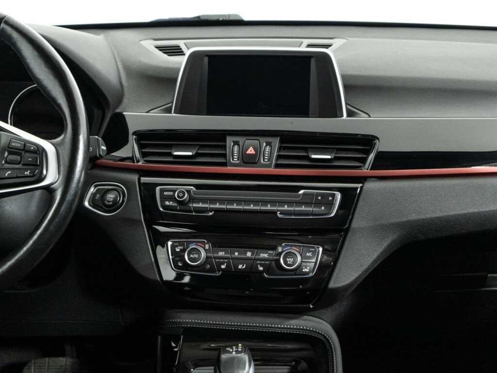 BMW X1 18d xDrive, 2018 Фото №14