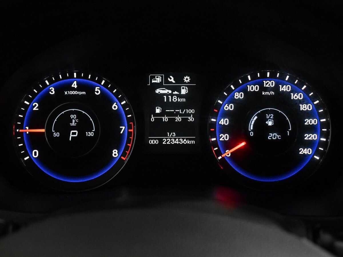 Hyundai i40, 2015 Фото №18