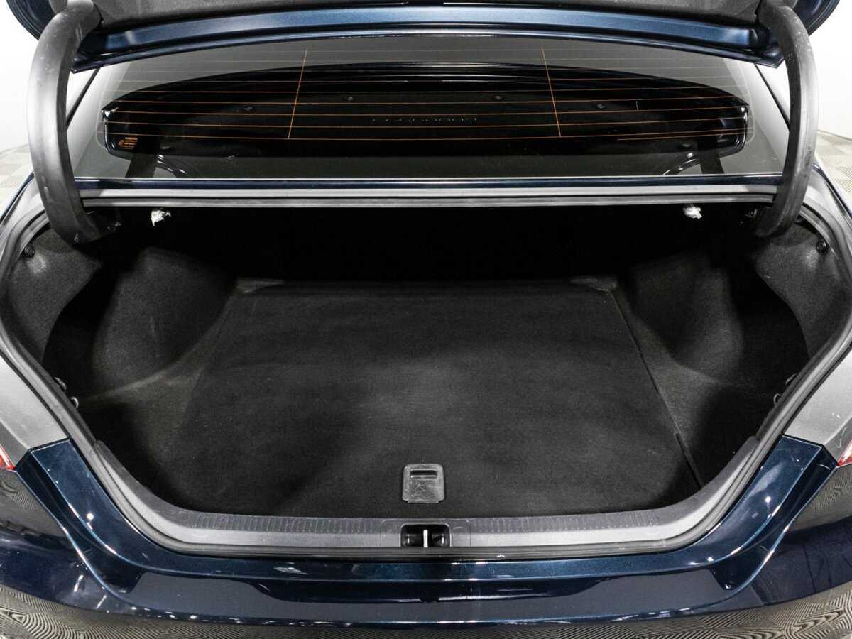 Toyota Camry, 2020 Фото №15