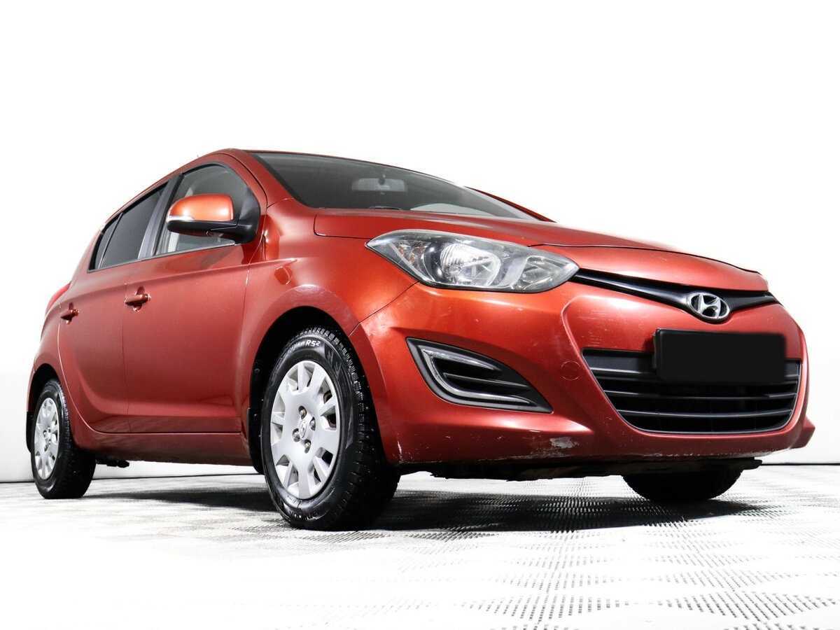 Hyundai i20, 2012 Фото №15