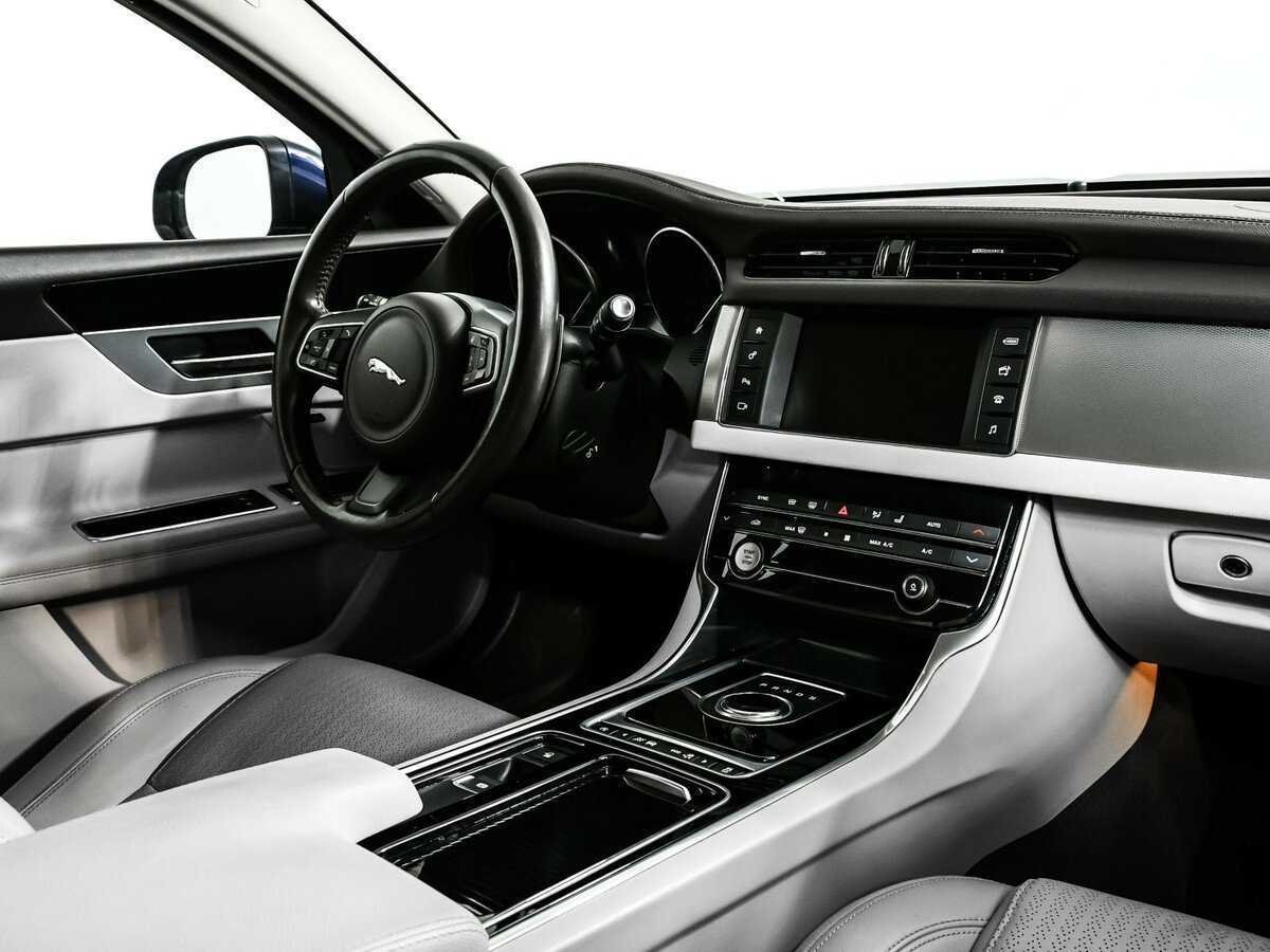 Jaguar XF, 2016 Фото №9