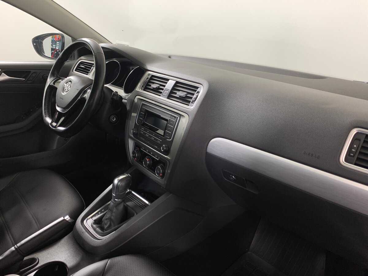 Volkswagen Jetta, 2017 Фото №13