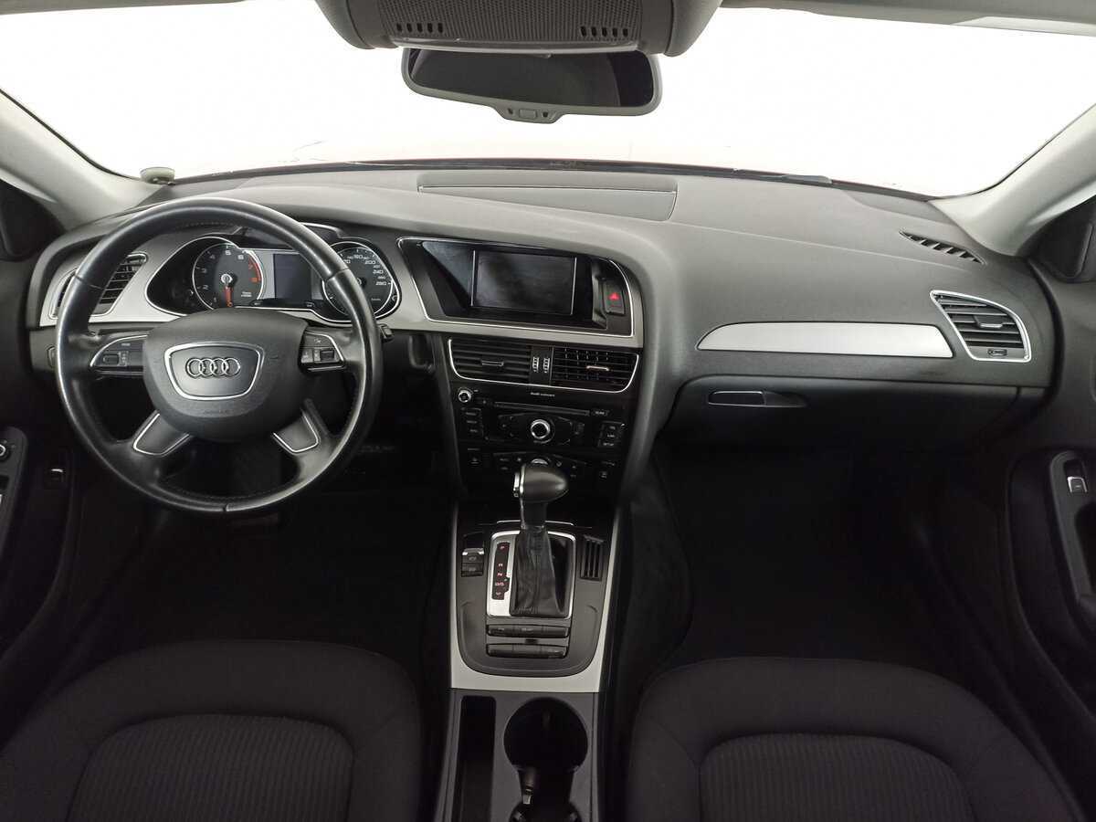 Audi A4, 2012 Фото №11