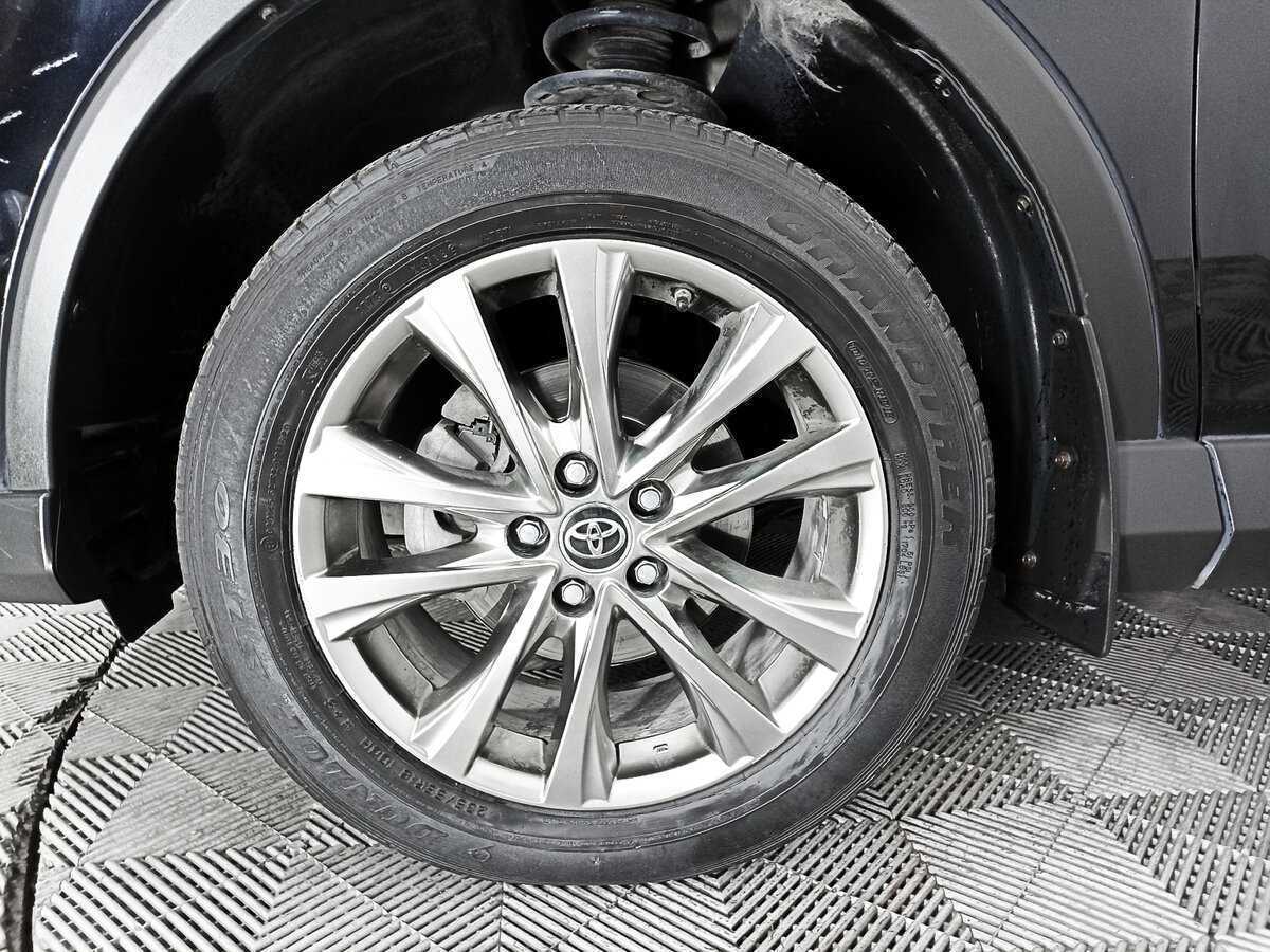 Toyota RAV4, 2019 Фото №15