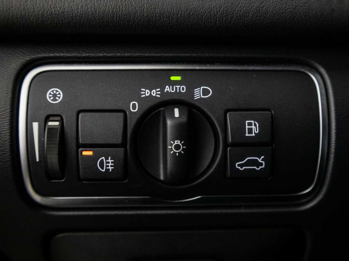 Volvo XC60, 2014 Фото №21