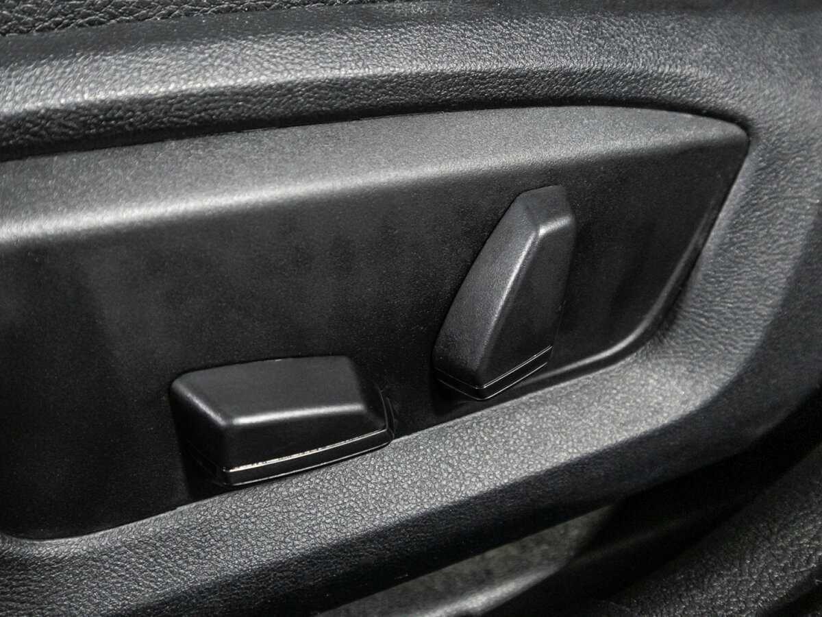 BMW 5 серии 520i, 2016 Фото №17